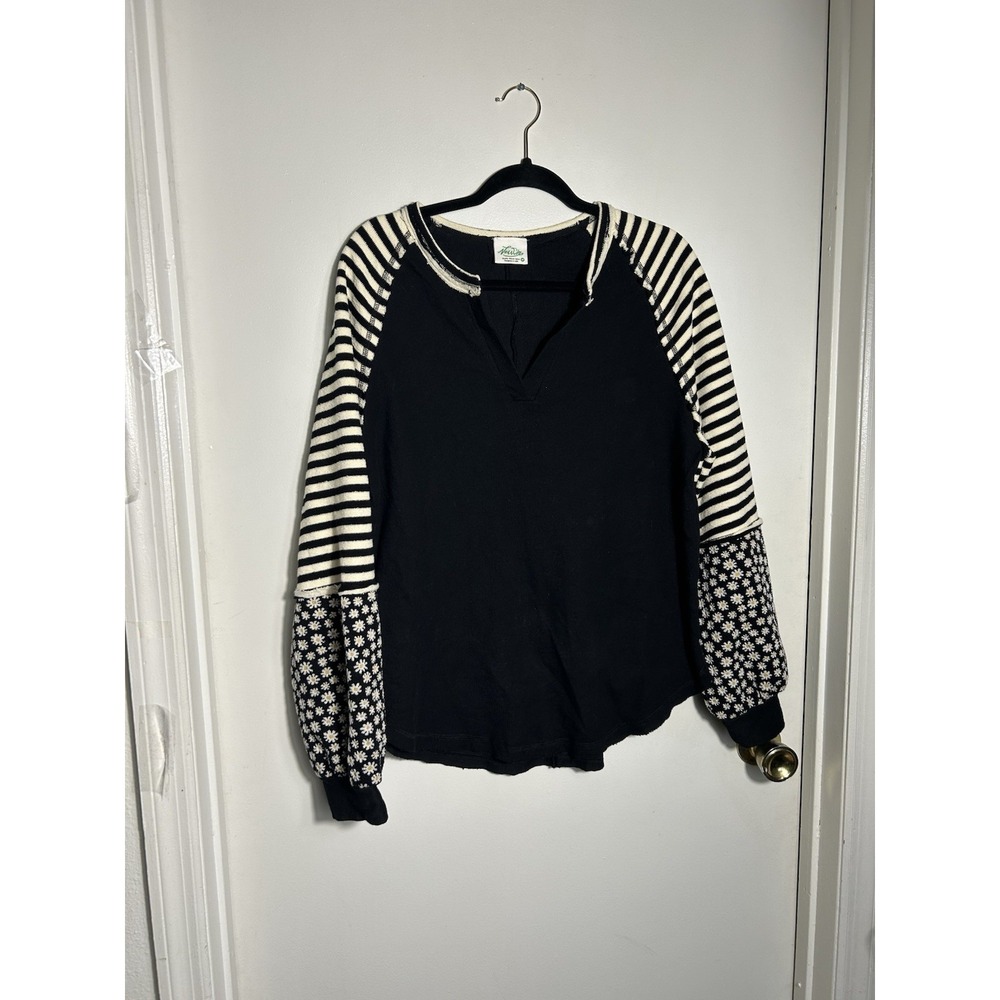 Newview Mixed Media Daisy Stripe Thermal Top Size M Black Floral‎ Boho Contrast